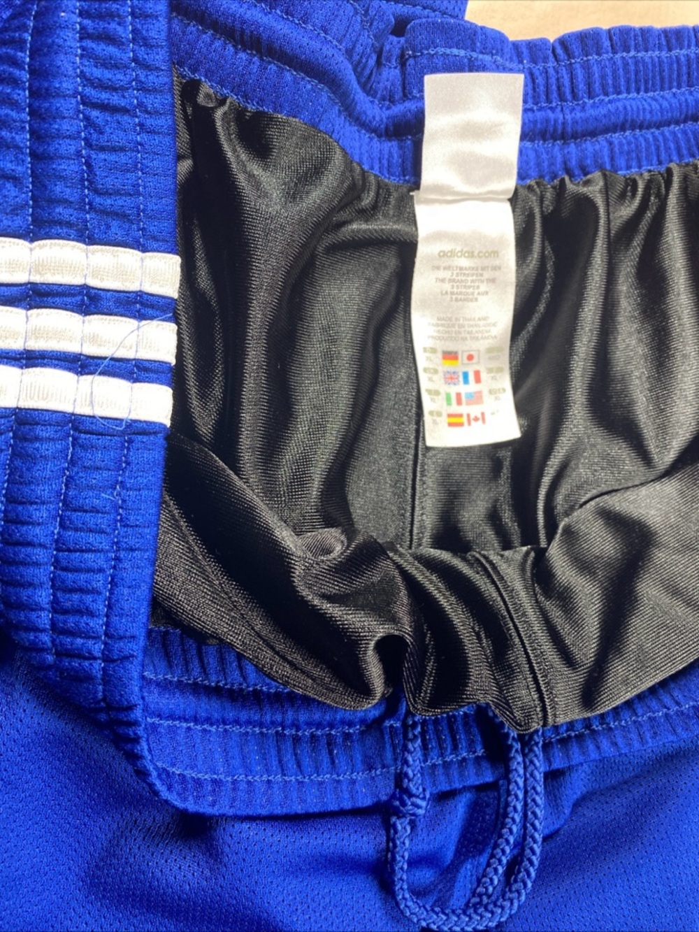 Y2K 90s Vintage Adidas XL lined track pants royal blue